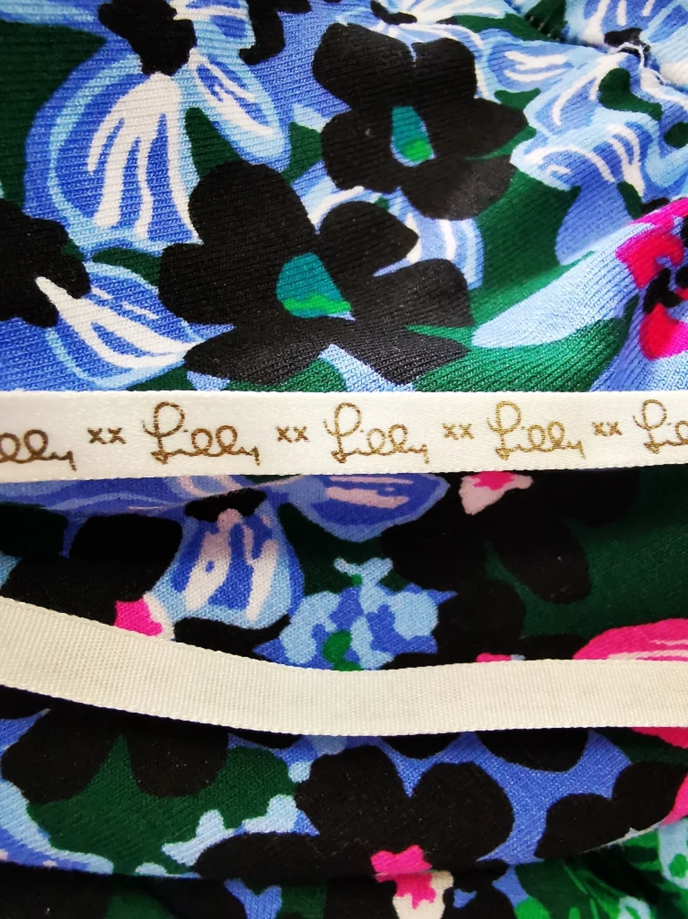 Lilly Pulitzer Blue and Green Fit and Flare Wrap romper Ptp 19.5" - Picture 12 of 12